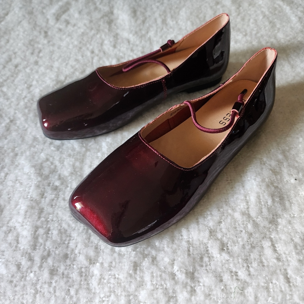 Express Mary jane comfort Square toe leather flat color burgundy size 39